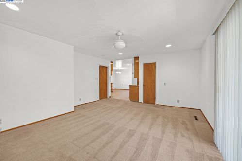 22239 Morales Ct, Hayward, CA 94546-7211