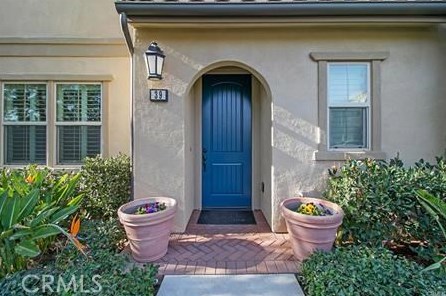 39 Distant Star, Irvine CA  92618-8817 exterior