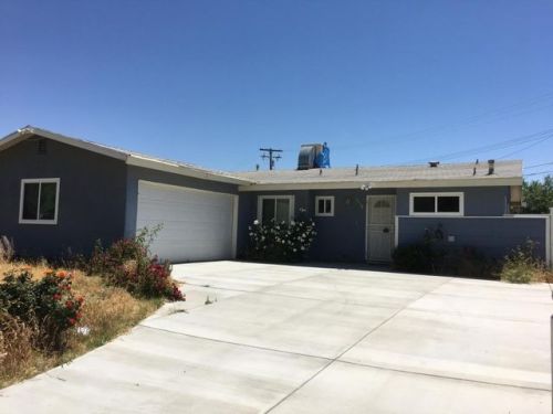 45350 Raysack Ave, Lancaster, CA 93535-1906