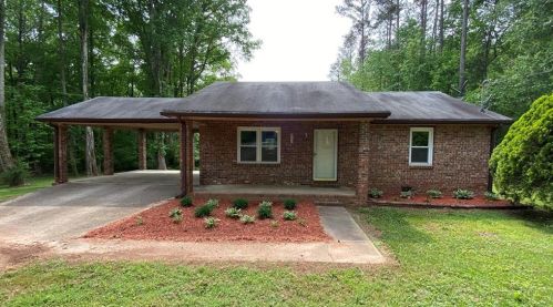 1437 Daniel Rd, Villa Rica, GA 30180-3789