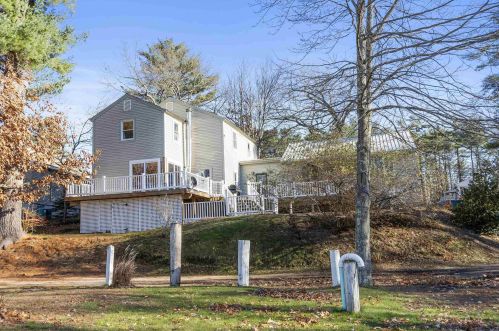 32 Main St, Kingston, NH 03848-3210