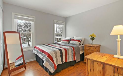 1078 Cliff View Ln, Carol Stream IL  60188-4633 exterior