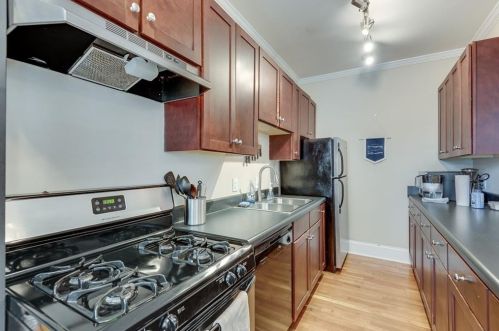 733 Frederica St, Atlanta GA  30306-4757 exterior