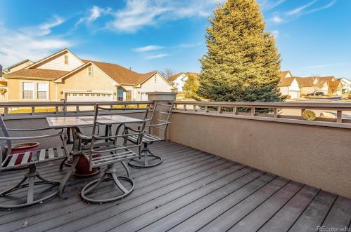 6654 Rome St, Aurora CO 80016-6023 exterior