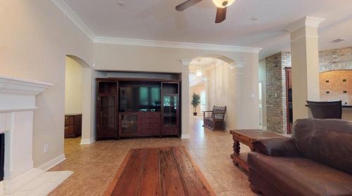 8760 Skyline Ln, Conroe TX  77302-3458 exterior