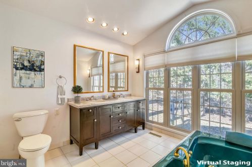 6512 Putman Rd, Graceham MD 21788-2726 exterior