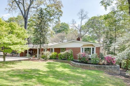 2610 Reagin St, Lithonia, GA 30058-4566