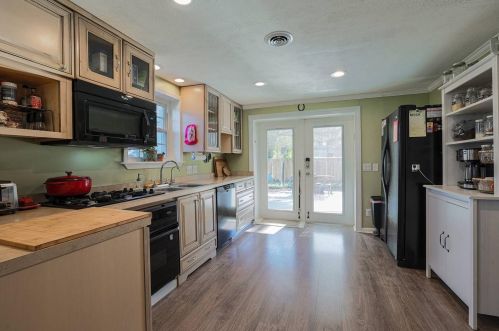 224 Harvest Ln, Cincinnati OH exterior