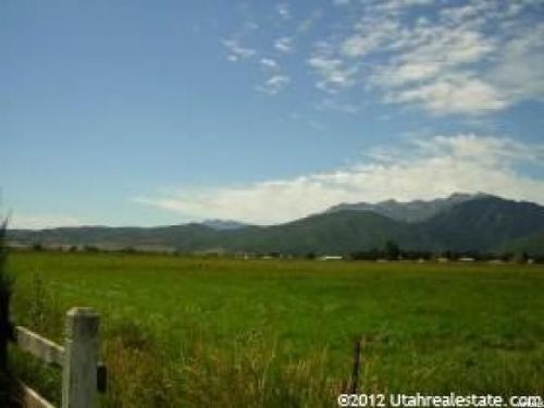 8750 100, Huntsville, UT 84317-9633