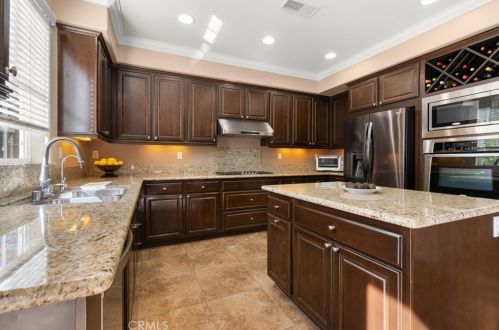 46251 Grass Meadow Way, Temecula, CA 92592-4196
