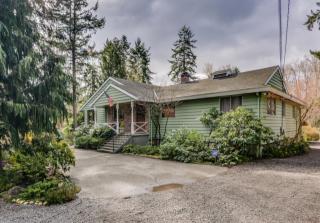 6917 204th St, Bothell, WA 98028-2048
