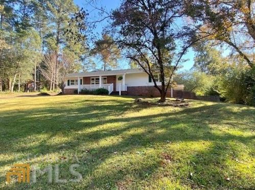 211 North St, Thomaston, GA 30286-2199
