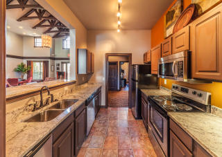 14637 Handel Dr, Carmel IN  46032-7014 exterior