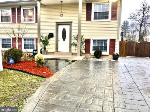 13204 Huntington Ln, Woodbridge, VA 22193-5129