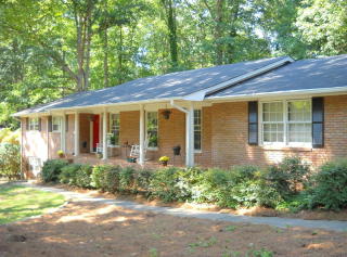 170 Pendleton Dr, Athens, GA 30606-1645