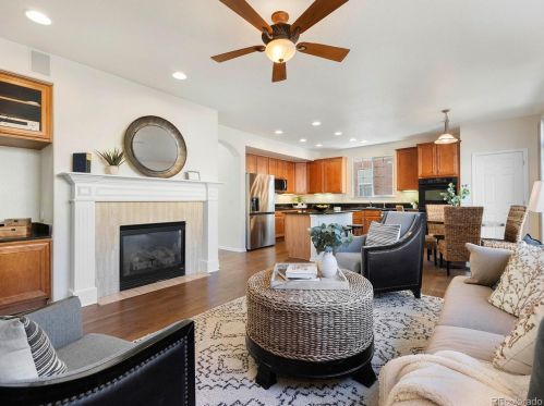 1021 Spruce St, Denver CO  80230-7095 exterior