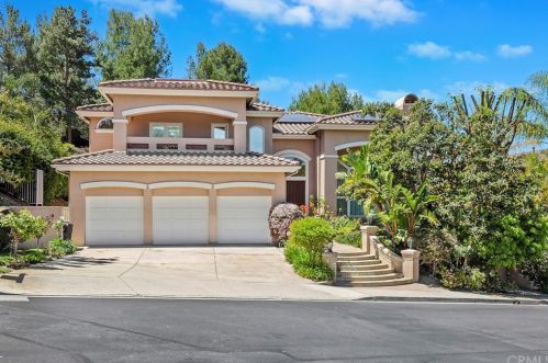 1039 Taylor Ct, Anaheim, CA 92808-2424