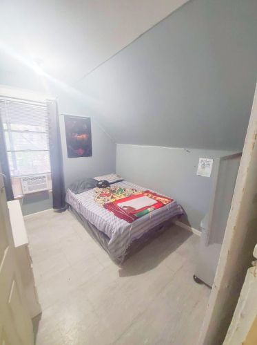 5608 Alice St, Hammond IN 46320-2025 exterior