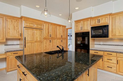 1720 Cottonwood Point Dr, Fort Collins CO  80524-1700 exterior