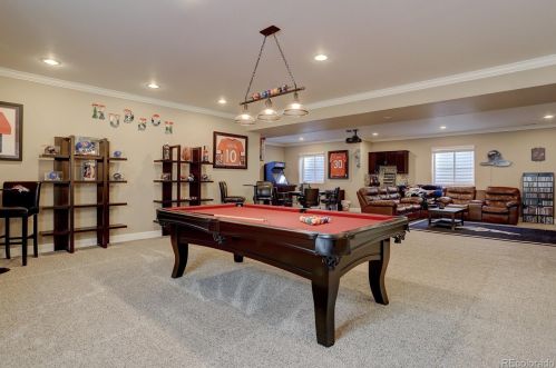 7275 Oak Hill Ct, Aurora CO 80018-1734 exterior