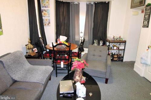 704 Chelten Ave, Philadelphia PA  19126-3712 exterior