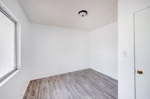 724 Acacia Ave, Glendale CA  91205-3006 exterior