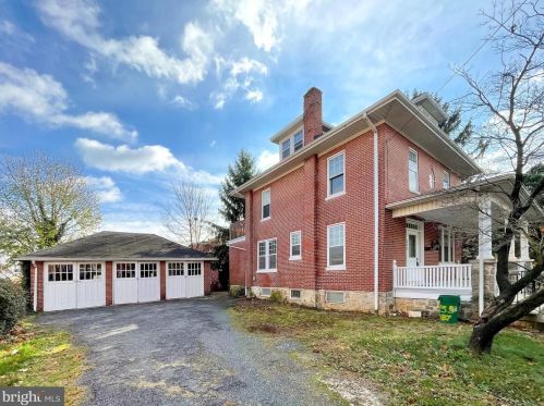 335 Ruby St, Lancaster PA  17603-5165 exterior