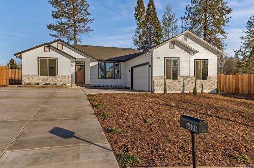 6626 Dolores Dr, Paradise, CA 95969-2804