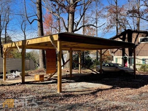 4396 Briarcliff Rd, Atlanta GA  30345-2155 exterior