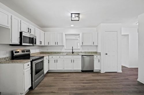 301 Jefferson Ave, Princeton TX 75407-7428 exterior