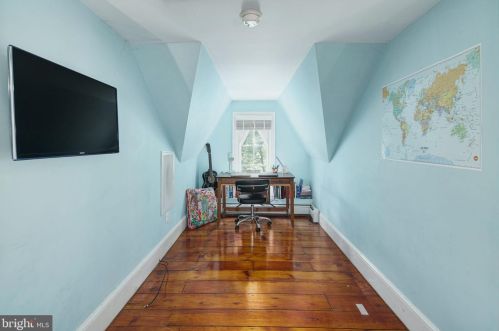 59 Potter St, Tavistock NJ 08033-1312 exterior