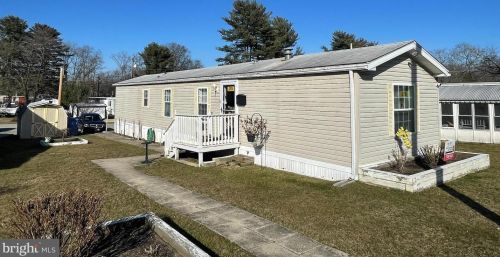 749 Woodside Dr, Harrison Township, NJ 08062-3859