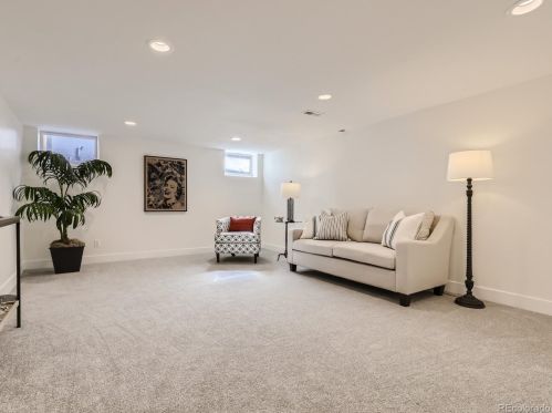 1760 Krameria St, Denver CO  80220-1555 exterior