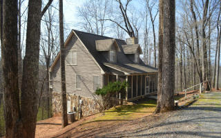 718 Skyview Dr, Ellijay, GA 30536-2659