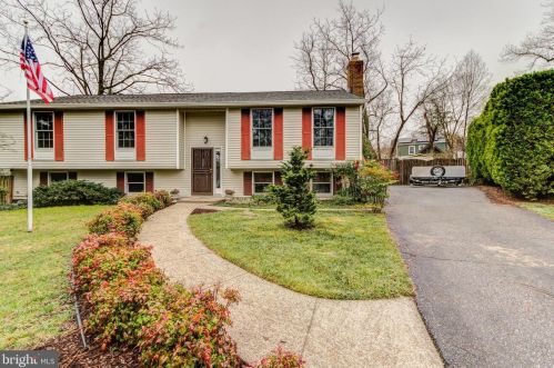 309 Niagara Ct, Silver Spring, MD 20912-5725