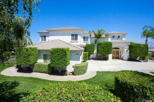 6189 Omega St, Riverside, CA 92506-4748