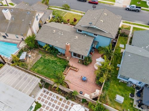 2860 Monroe Ave, Anaheim CA  92801-6034 exterior