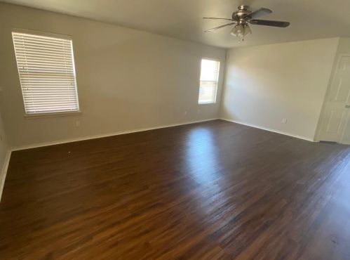 317 Turquoise Dr, Fort Worth TX  76131-3706 exterior