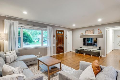 7139 Dalewood Ln, Dallas TX  75214-1812 exterior