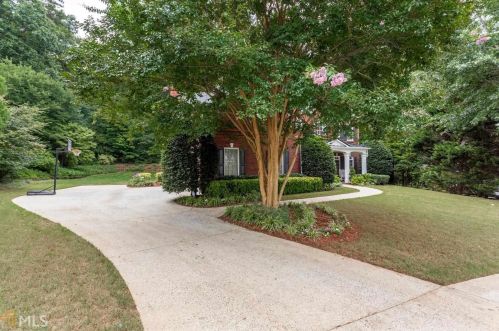 924 Kinghorn Dr, Kennesaw, GA 30152-6978