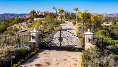 1937 Arielle Ln, Simi Valley, CA 93065-5938