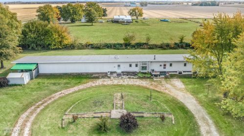 4370 2750th Rd, Norway, IL 60551-9509