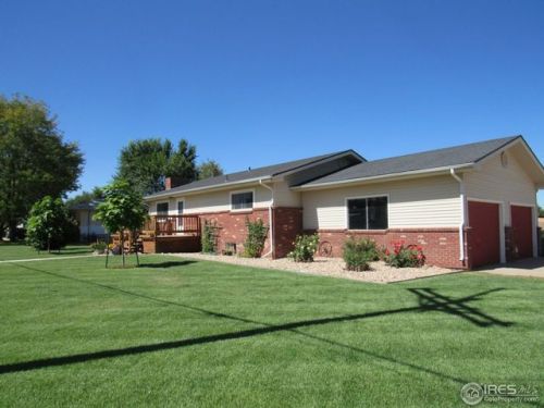 205 Broad St, Milliken, CO 80543-8049