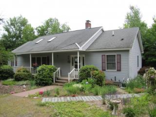 85 Homestead Rd, Alstead, NH 03602-3244