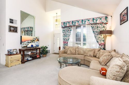 21015 Parkridge Dr, Walnut, CA 91789-2066