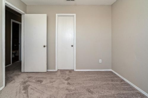 5840 Parkview Hills Ln, Fort Worth TX  76179-3797 exterior