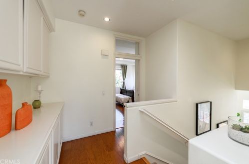 22 Del Ventura, Irvine CA  92606-8857 exterior