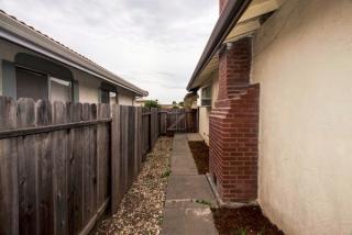 1036 Breton Dr, Fairfield CA  94533-2014 exterior