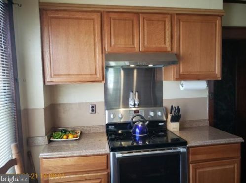 302 Fleet St, Primrose PA 17901-3726 exterior