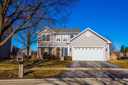 2111 Jessica Ct, Naperville, IL 60540-0981